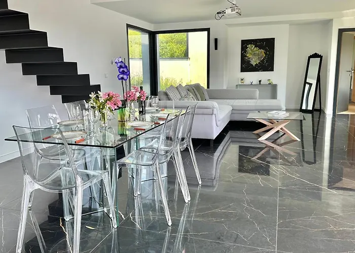 Marion Biarritz, 3 Et Piscine