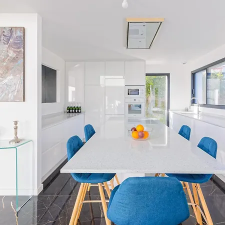 Marion Biarritz, 3 Et Piscine Villa *